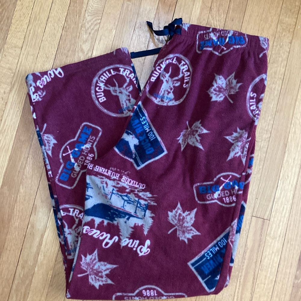Men’s loungewear/ sleep wear/ pajama bottoms. Size L